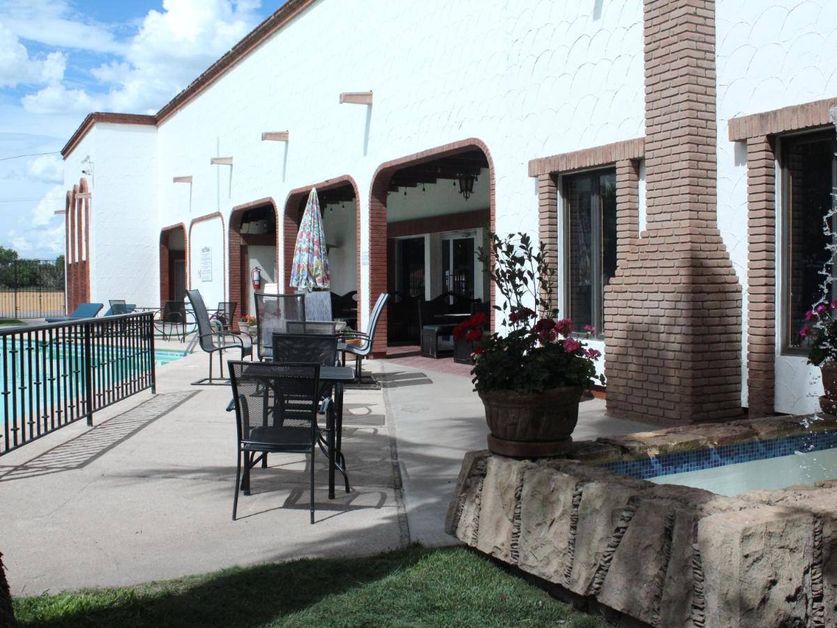 Hotel Hacienda Nuevo Casas Grandes 外观 照片